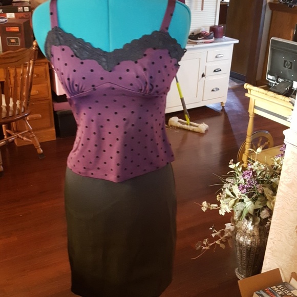 NWT Skirt siut 3 piece set size 3-4 - Picture 4 of 6